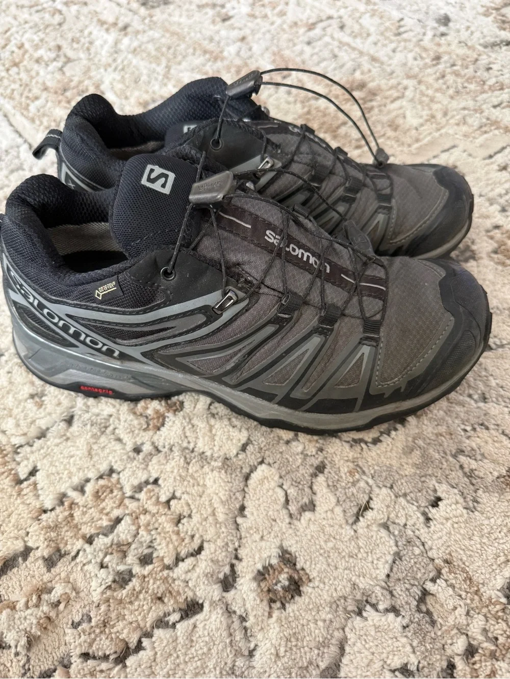 Salomon Gray and Black Men's Trail Hiking Boots